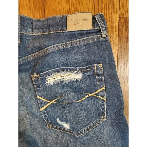 EUC Abercrombie & Fitch jean shorts size 4/27 Bermuda distressed perfect stretch - Picture 4 of 4